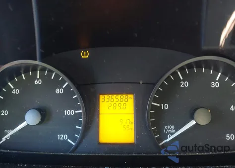 2014 Mercedes-Benz Sprinter 2500 High Roof из США, поврежденный, VIN WD3PE8DE6E5897902